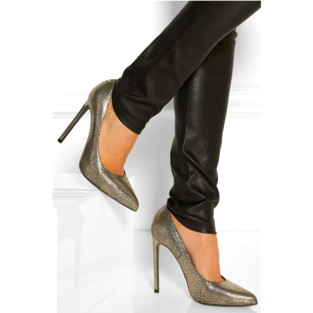 SAINT LAURENT Metallic Snake-Effect Leather Pumps Size 9.5